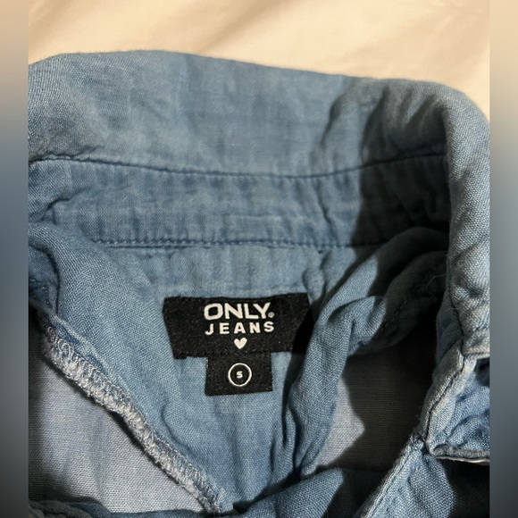 Jacket - Picture 2 of 4